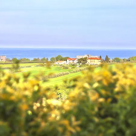 Gialla 公寓 雷卡纳蒂港